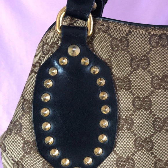 GORGEOUS EUC Authentic Gucci studded shoulder bag tote beige with black handle - Picture 4 of 15